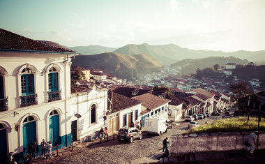 Imagem de destaque para 5 viagens incríveis de carro para fazer com seu pai 