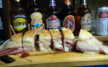 Imagem de destaque para Bar Empório Laura Aguiar