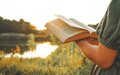 Imagem de destaque para Descubra quais são os 25 livros mais vendidos na Amazon em 2024