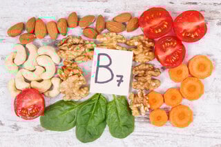 Saúde e Bem-Estar: 7 alimentos ricos em biotina que fortalecem os cabelos e as unhas