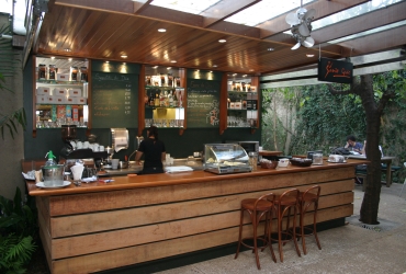 Imagem de destaque para Santo Grão - Livraria da Vila